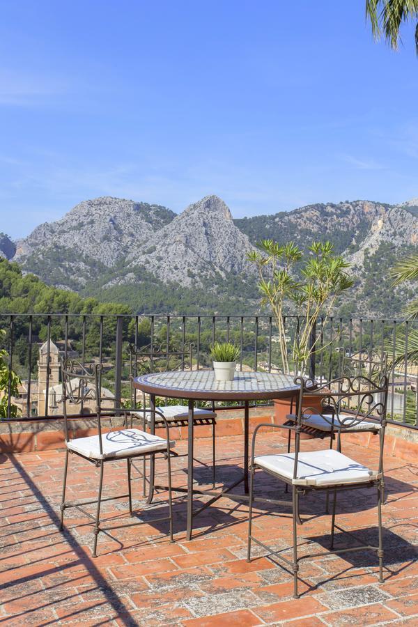 Es Castellet De Bunola Bunyola Exterior photo