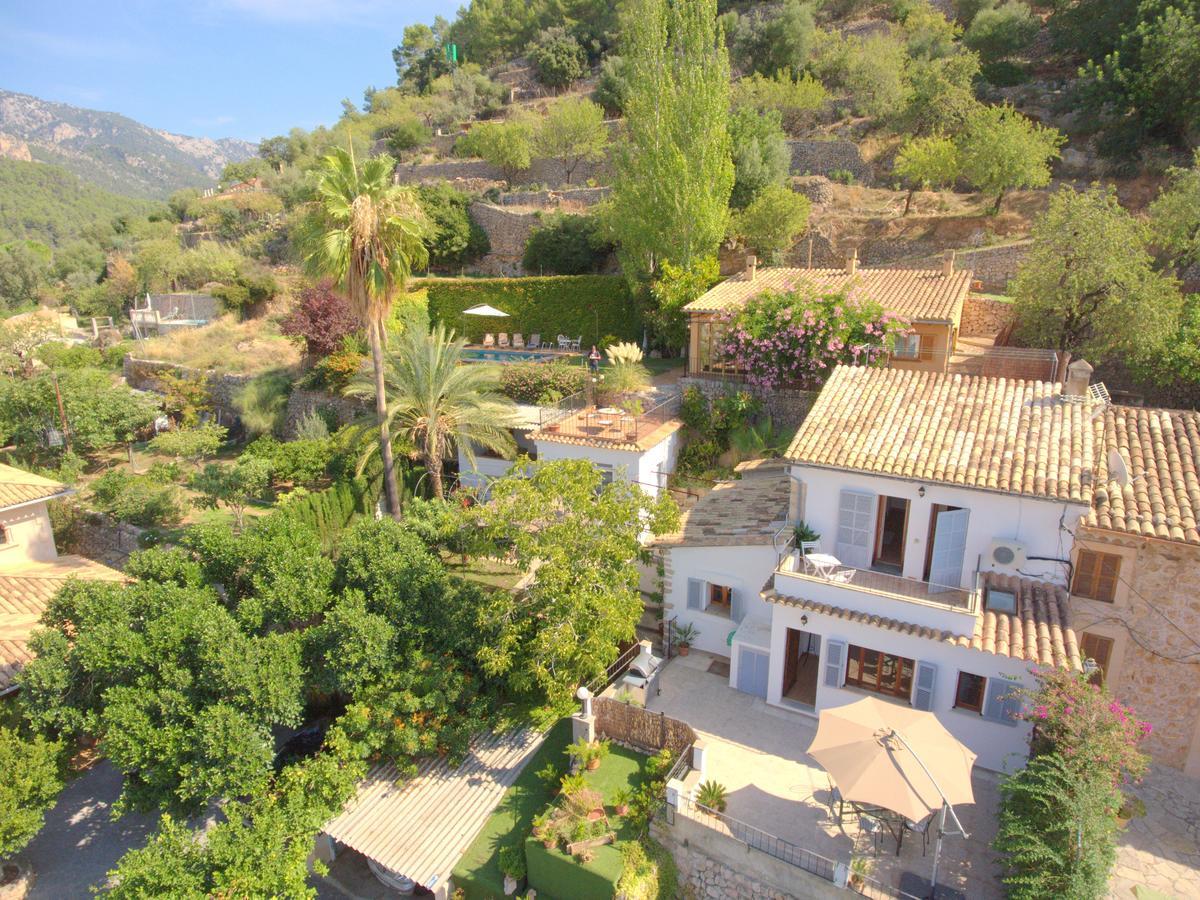 Es Castellet De Bunola Bunyola Exterior photo